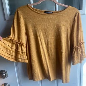 Mustard Yellow top with flare sleeves, good condition, size small